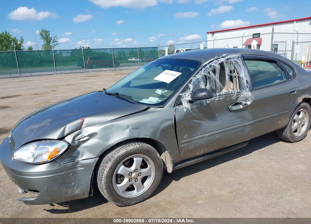 2004 FORD TAURUS SE VIN: 1FAFP53204G176548