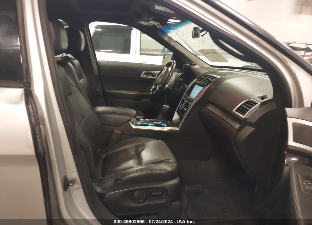 2014 FORD EXPLORER LIMITED VIN: 1FM5K8F83EGC24840