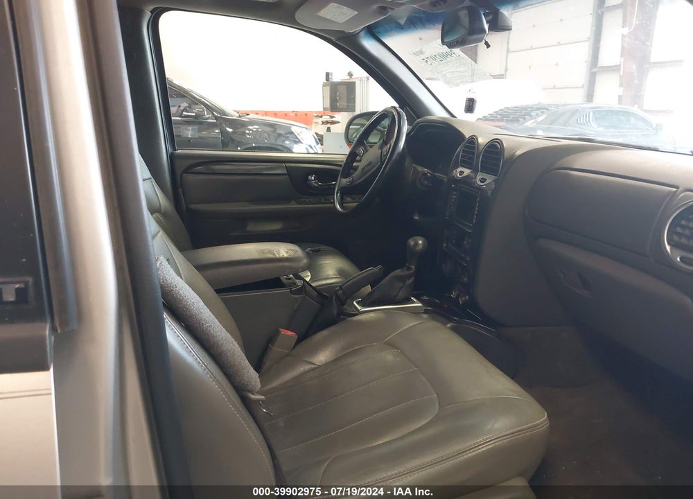 2004 GMC ENVOY XUV SLT VIN: 1GKET12P646158878