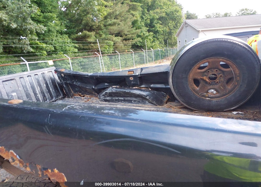 2004 CHEVROLET SILVERADO 1500 WORK TRUCK VIN: 1GCEK14T24Z171876