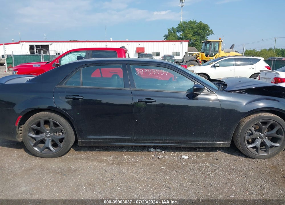 2022 CHRYSLER 300 S VIN: 2C3CCABT0NH210543