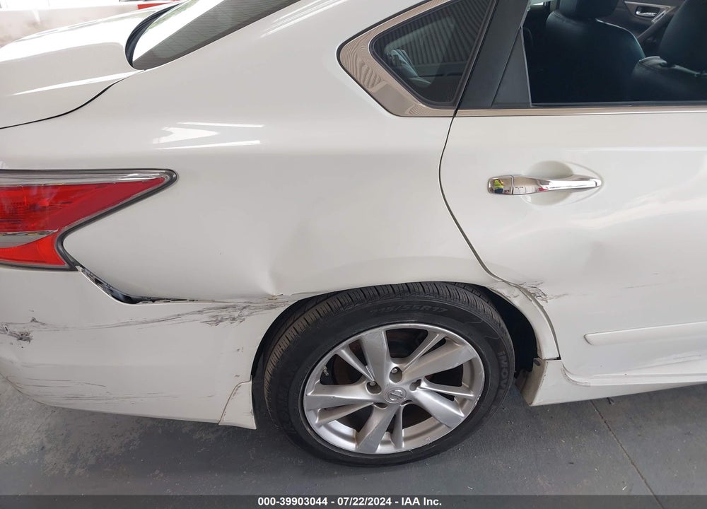 2015 NISSAN ALTIMA 2.5 SL VIN: 1N4AL3AP5FN352792