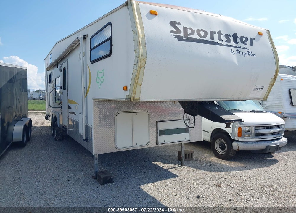 2005 PLAY-MOR TOY HAULER VIN: 1JW100R2751H35623