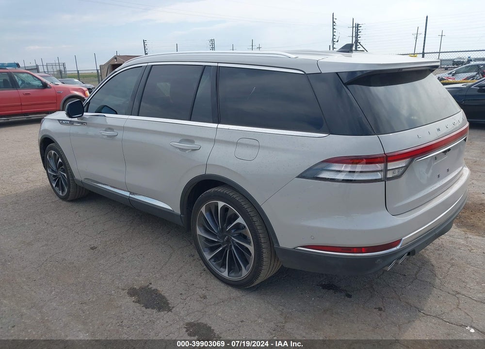 2023 LINCOLN AVIATOR RESERVE VIN: 5LM5J7XC5PGL24969