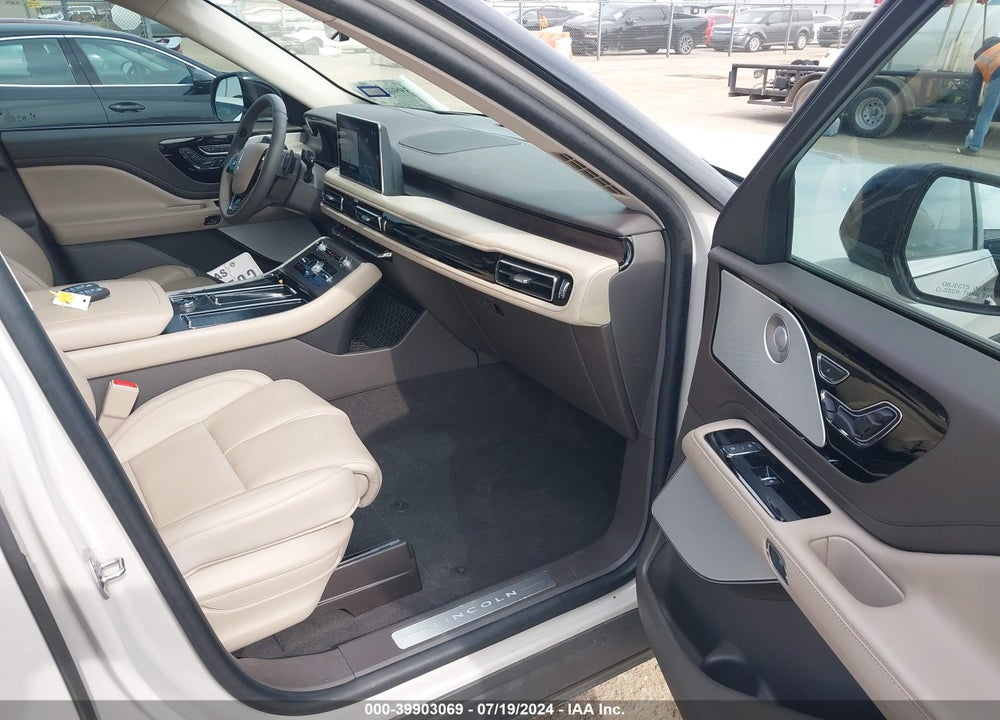 2023 LINCOLN AVIATOR RESERVE VIN: 5LM5J7XC5PGL24969