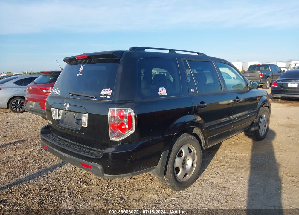 2006 HONDA PILOT EX-L VIN: 5FNYF28776B045817