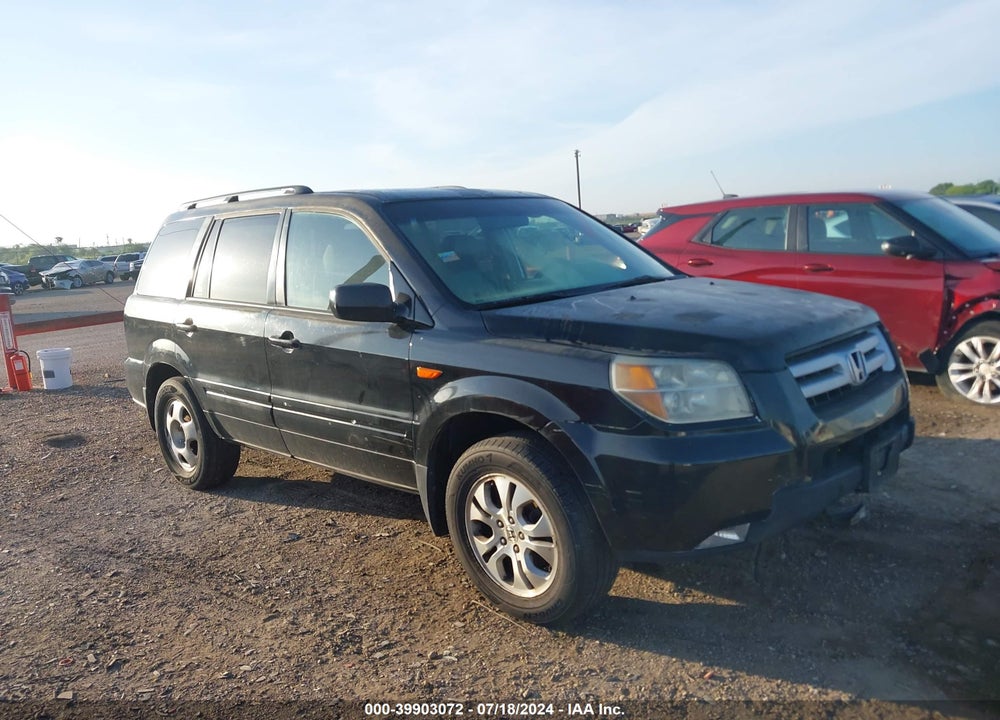 2006 HONDA PILOT EX-L VIN: 5FNYF28776B045817