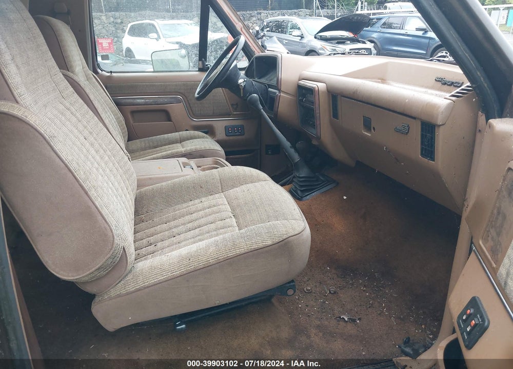 1988 FORD BRONCO U100 VIN: 1FMEU15N8JLA70877