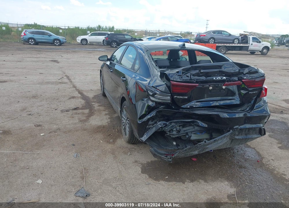 2024 KIA FORTE GT LINE VIN: 3KPF54AD5RE707068
