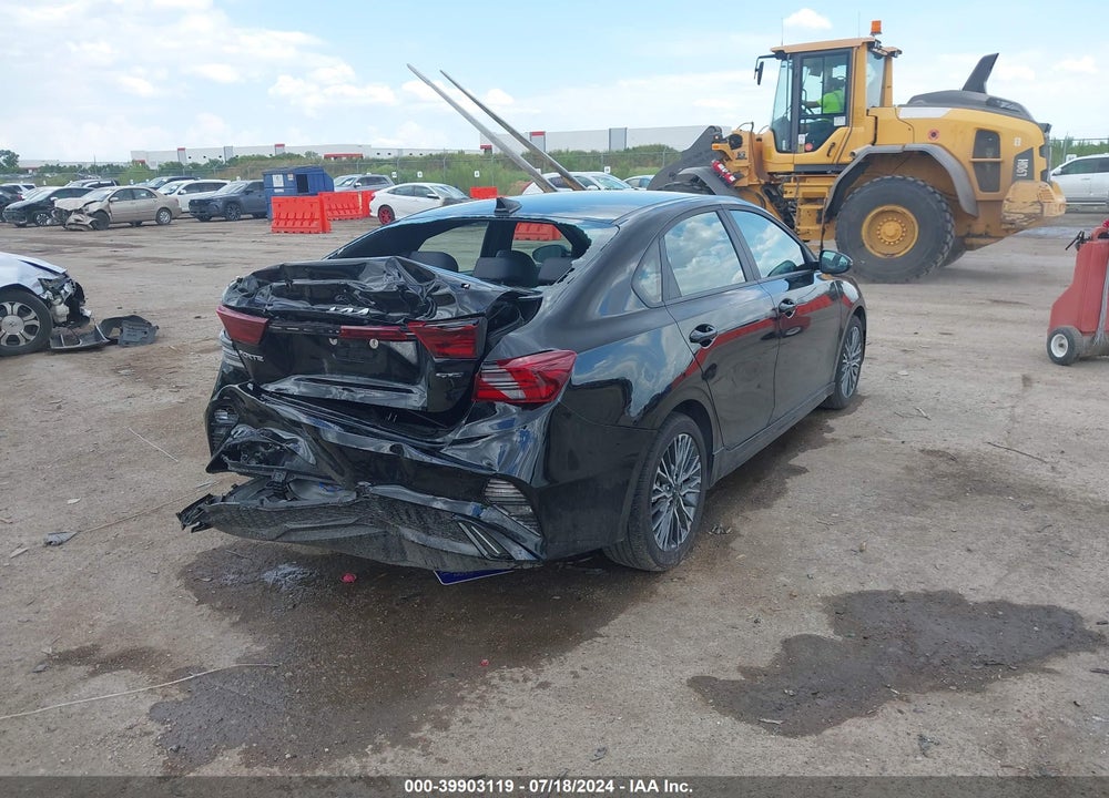 2024 KIA FORTE GT LINE VIN: 3KPF54AD5RE707068