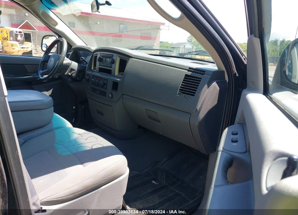 2008 DODGE RAM 1500 SLT VIN: 1D7HU18228S533816