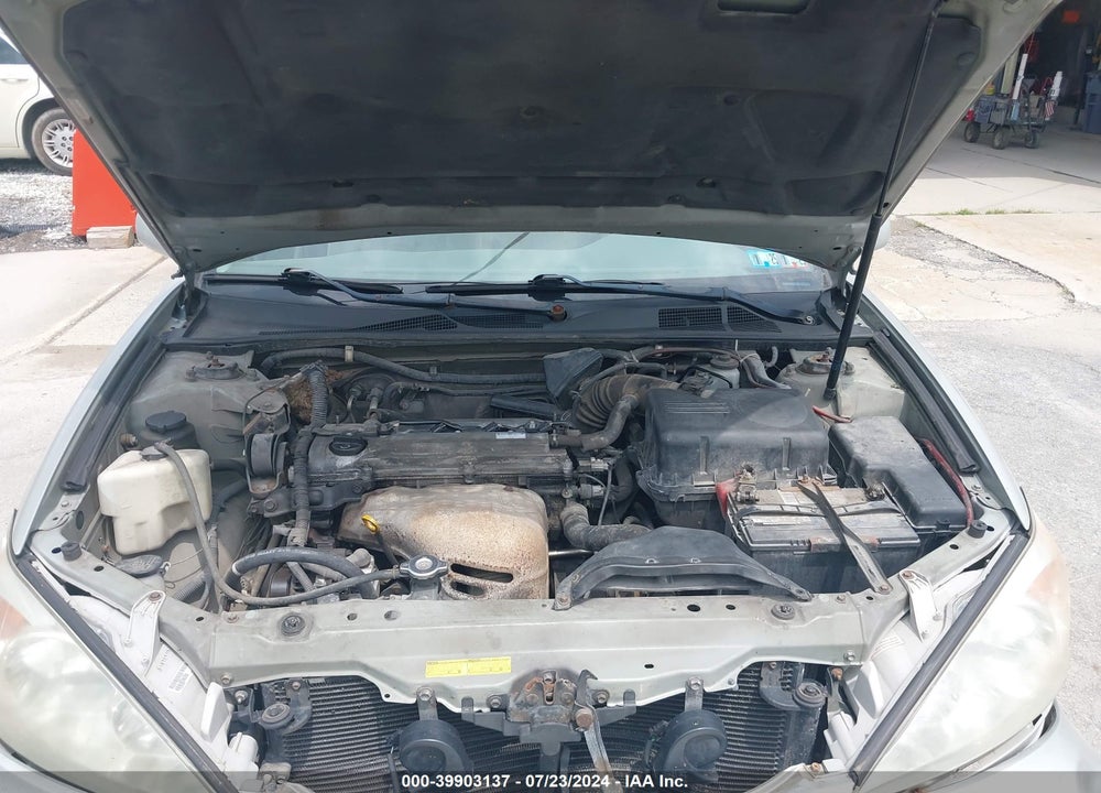 2003 TOYOTA CAMRY LE VIN: 4T1BE32K43U650114