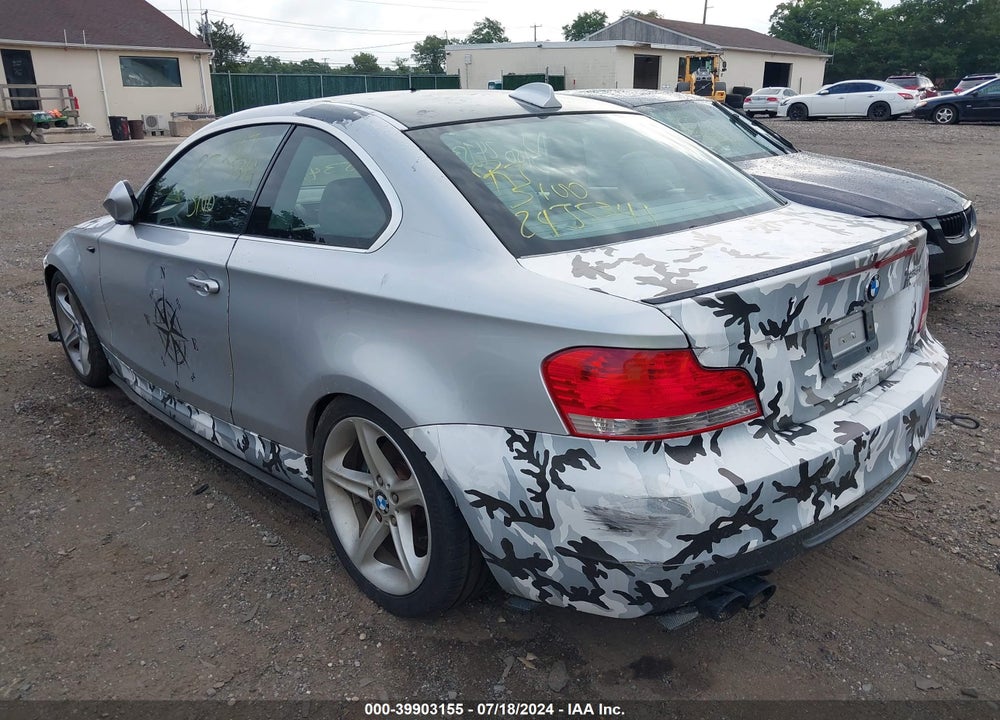 2010 BMW 135I VIN: WBAUC7C55AVK96031