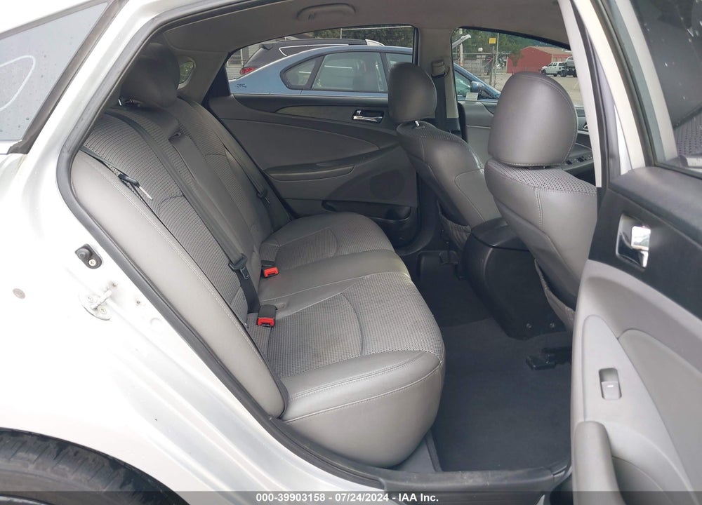 2011 HYUNDAI SONATA SE VIN: 5NPEC4ACXBH039844