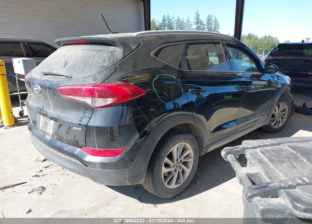 2017 HYUNDAI TUCSON SE VIN: KM8J3CA47HU365712
