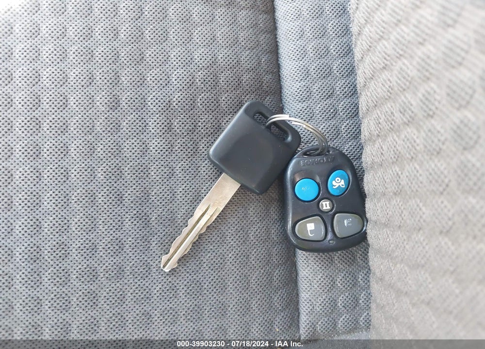 2008 NISSAN SENTRA VIN: 3N1AB61E18L688216