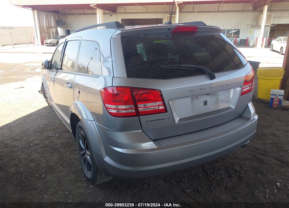 2018 DODGE JOURNEY SE VIN: 3C4PDCAB1JT497861