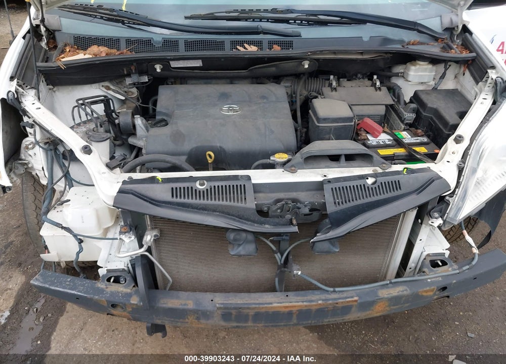 2014 TOYOTA SIENNA L V6 7 PASSENGER VIN: 5TDZK3DC3ES447708