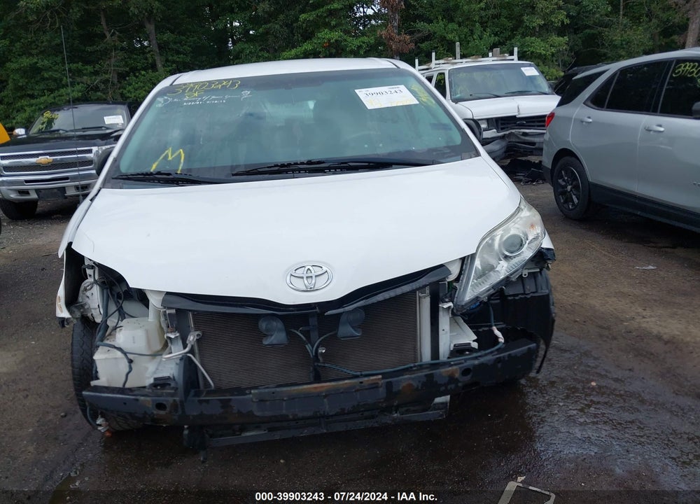 2014 TOYOTA SIENNA L V6 7 PASSENGER VIN: 5TDZK3DC3ES447708
