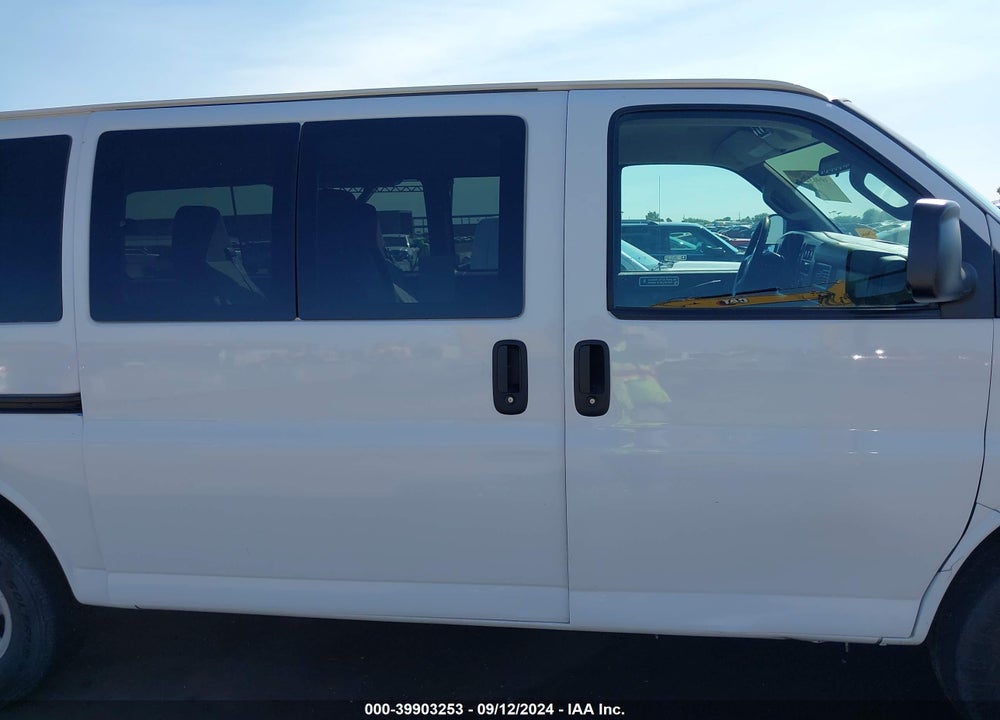 2016 CHEVROLET EXPRESS 2500 LT VIN: 1GBWGFFG3G1246790