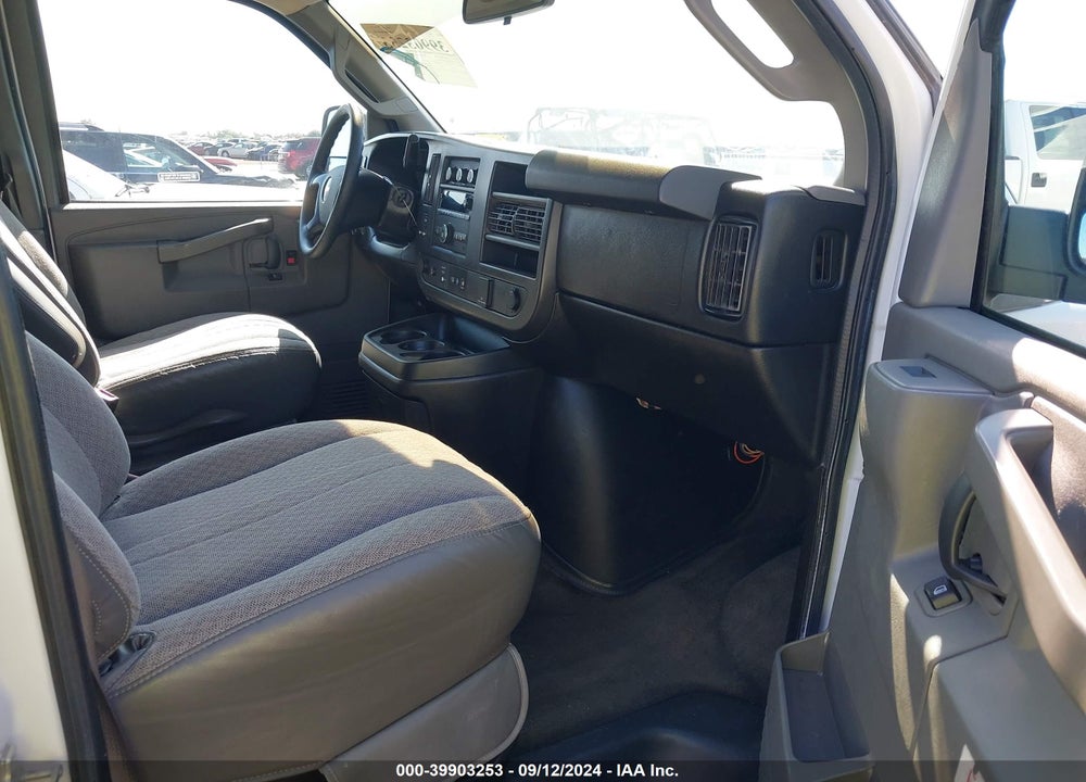 2016 CHEVROLET EXPRESS 2500 LT VIN: 1GBWGFFG3G1246790
