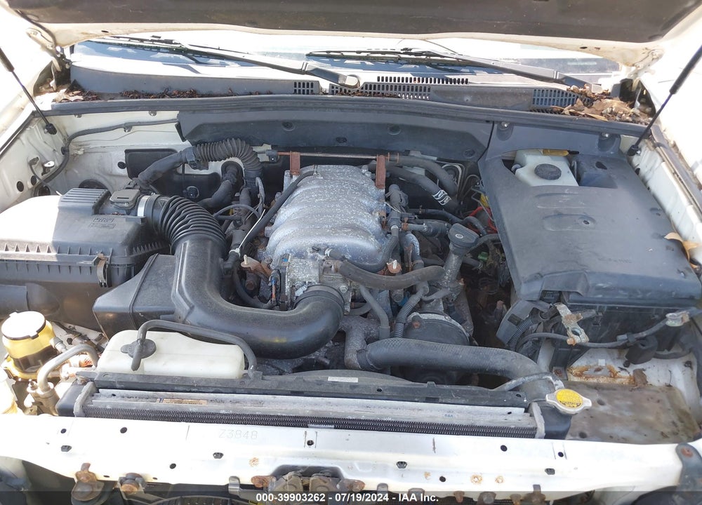 2004 LEXUS GX 470 VIN: JTJBT20X440048595