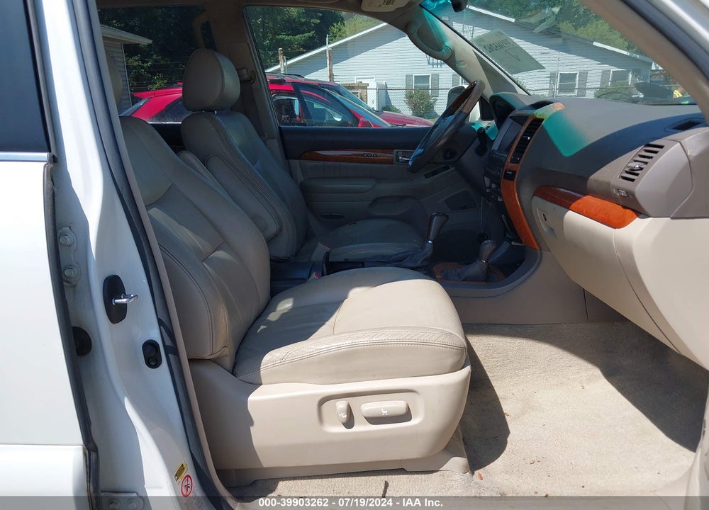 2004 LEXUS GX 470 VIN: JTJBT20X440048595