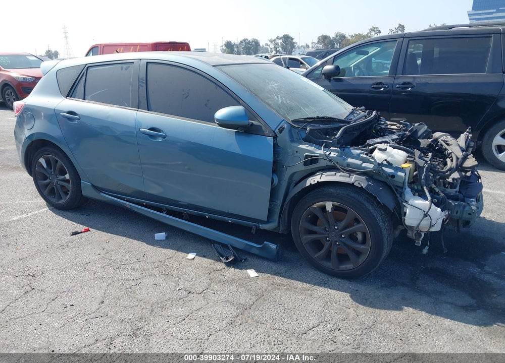 2011 MAZDA 3 S SPORT VIN: JM1BL1K64B1390363
