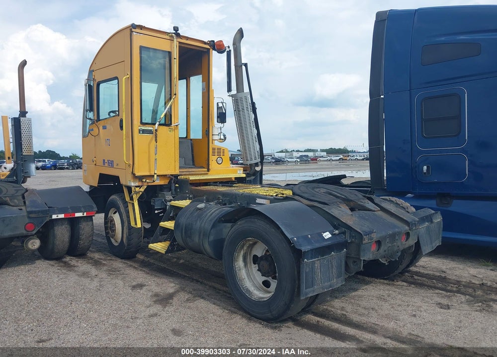 2016 AUTOCAR LLC XSPOTTER-OFF VIN: 516G4G416GH220845