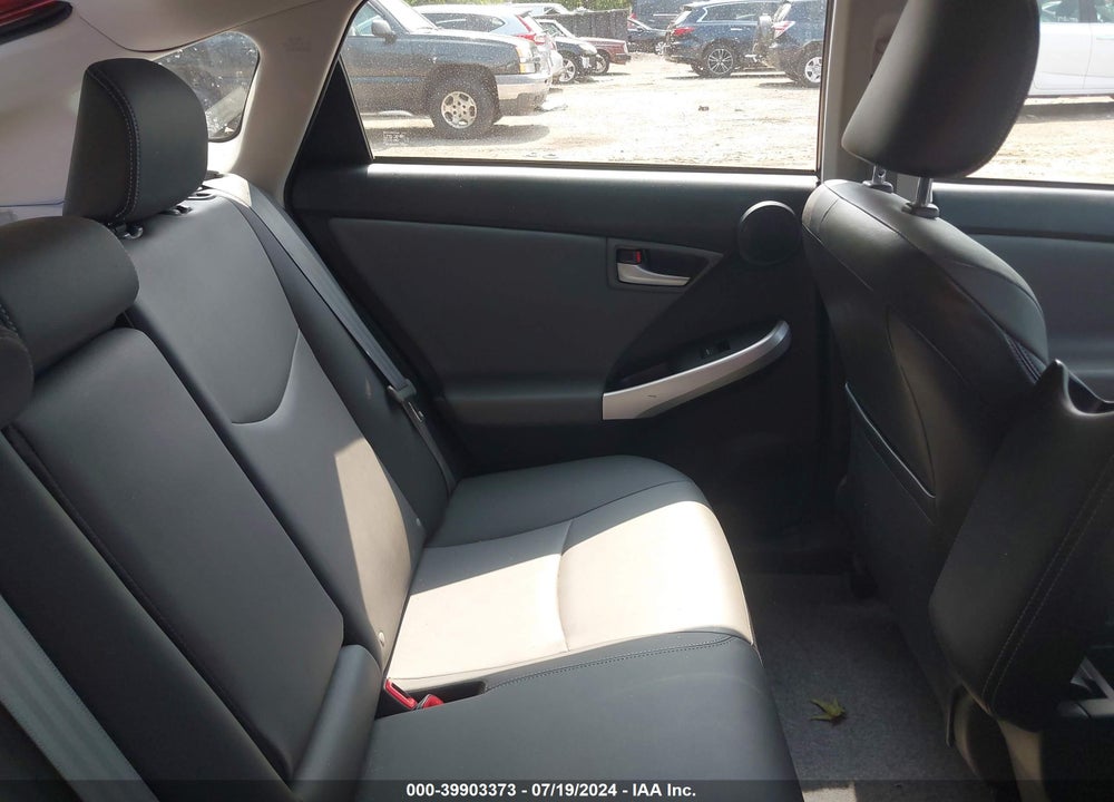 2014 TOYOTA PRIUS FOUR VIN: JTDKN3DU5E0357433