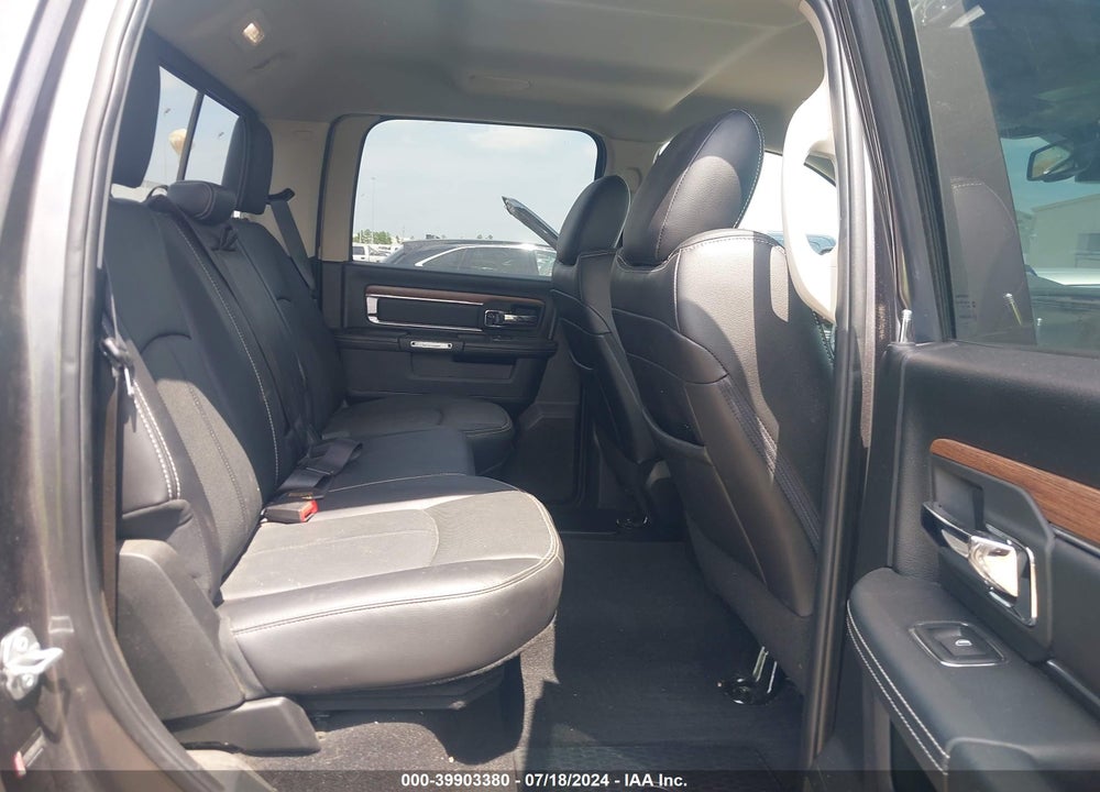 2017 RAM 1500 VIN: 1C6RR7NMXHS882898
