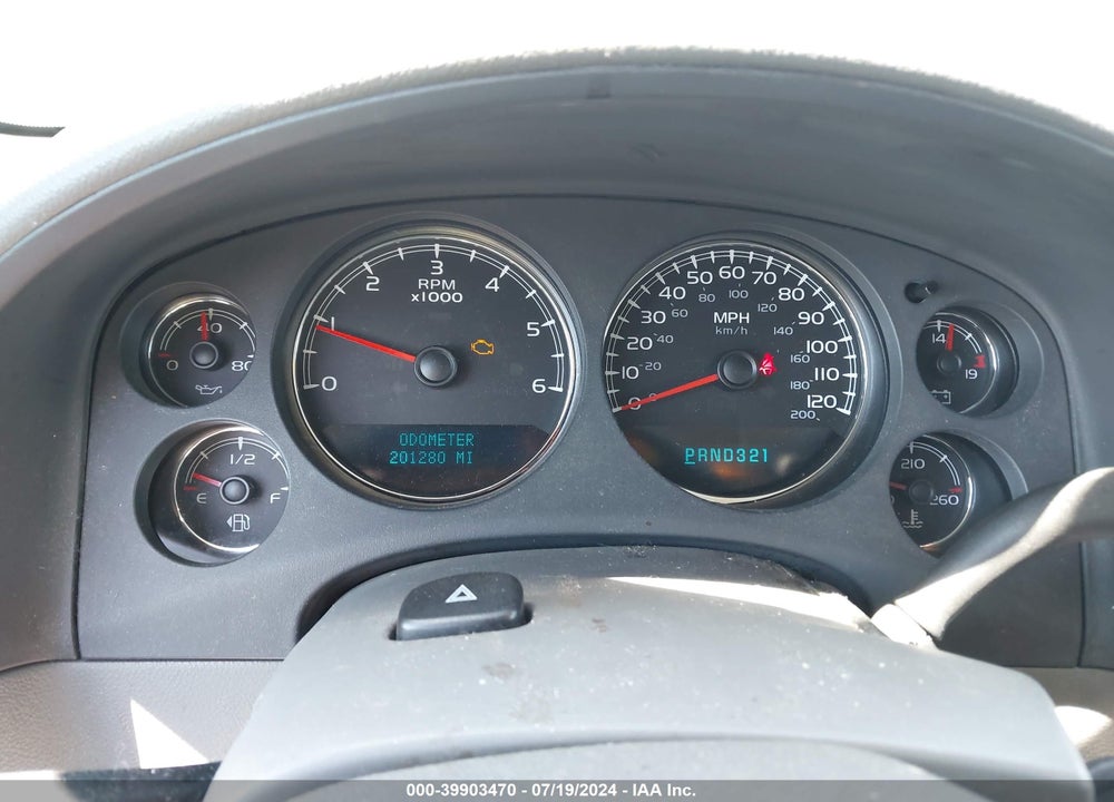 2007 CHEVROLET TAHOE LT VIN: 1GNFC13J37R193253