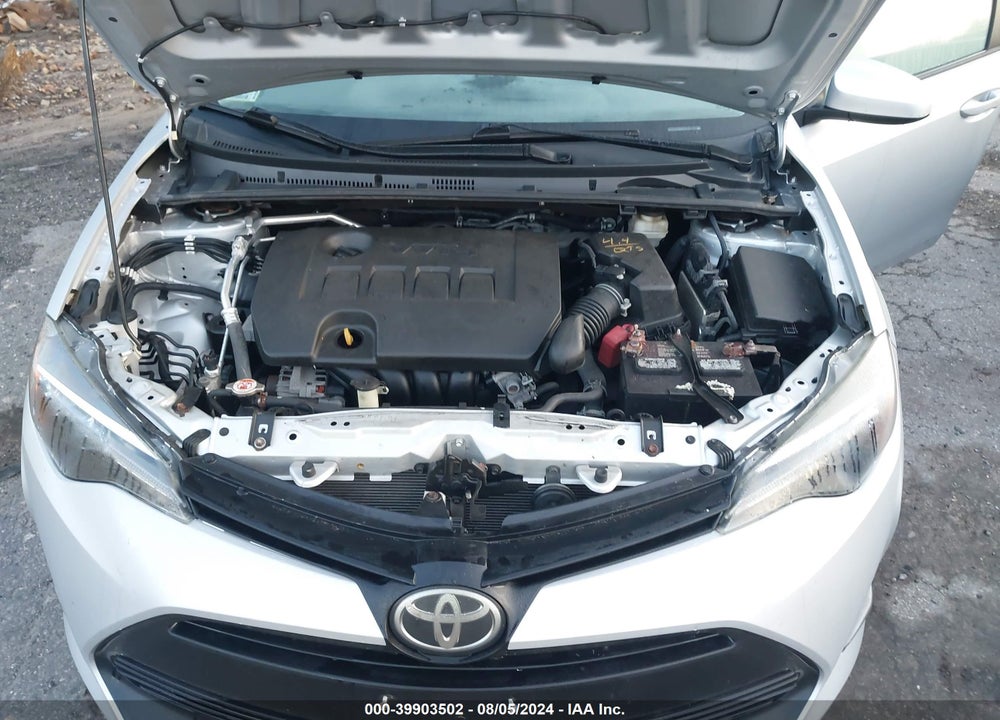 2018 TOYOTA COROLLA LE VIN: 2T1BURHE4JC001242