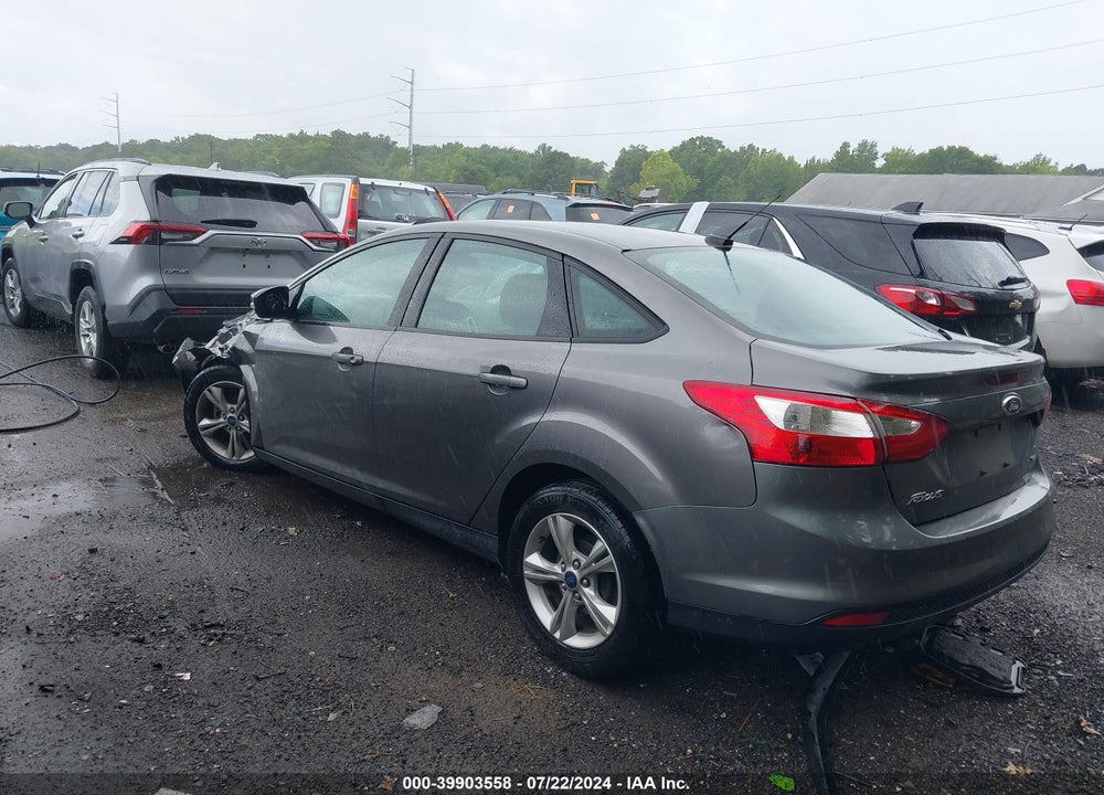 2014 FORD FOCUS SE VIN: 1FADP3F24EL379006