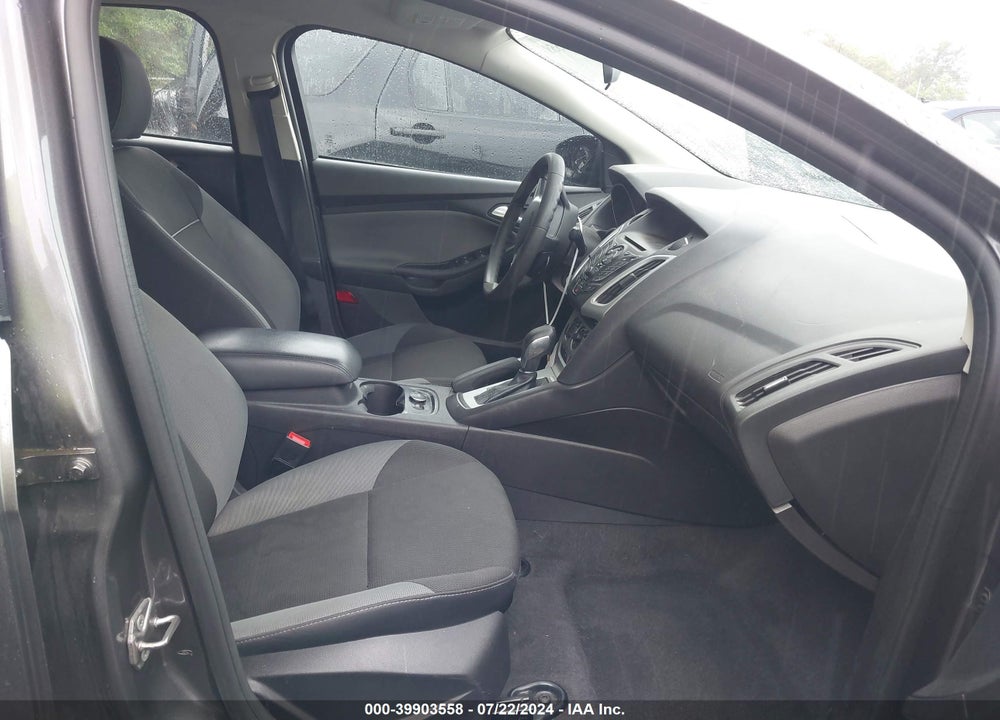 2014 FORD FOCUS SE VIN: 1FADP3F24EL379006