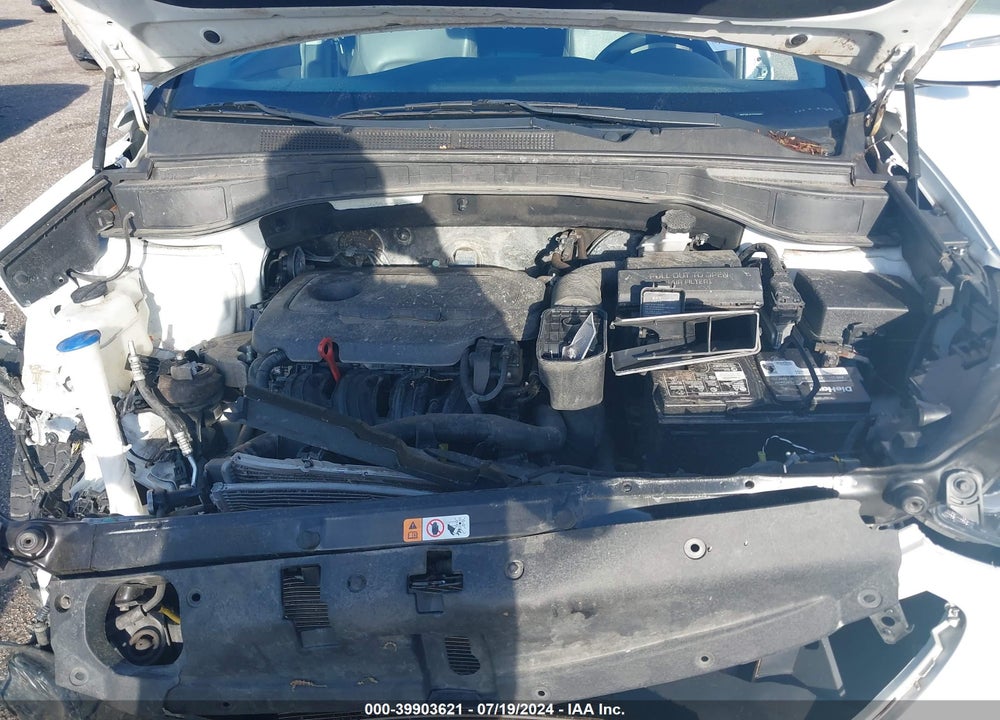 2018 HYUNDAI SANTA FE SPORT 2.4L VIN: 5XYZU3LB1JG535876