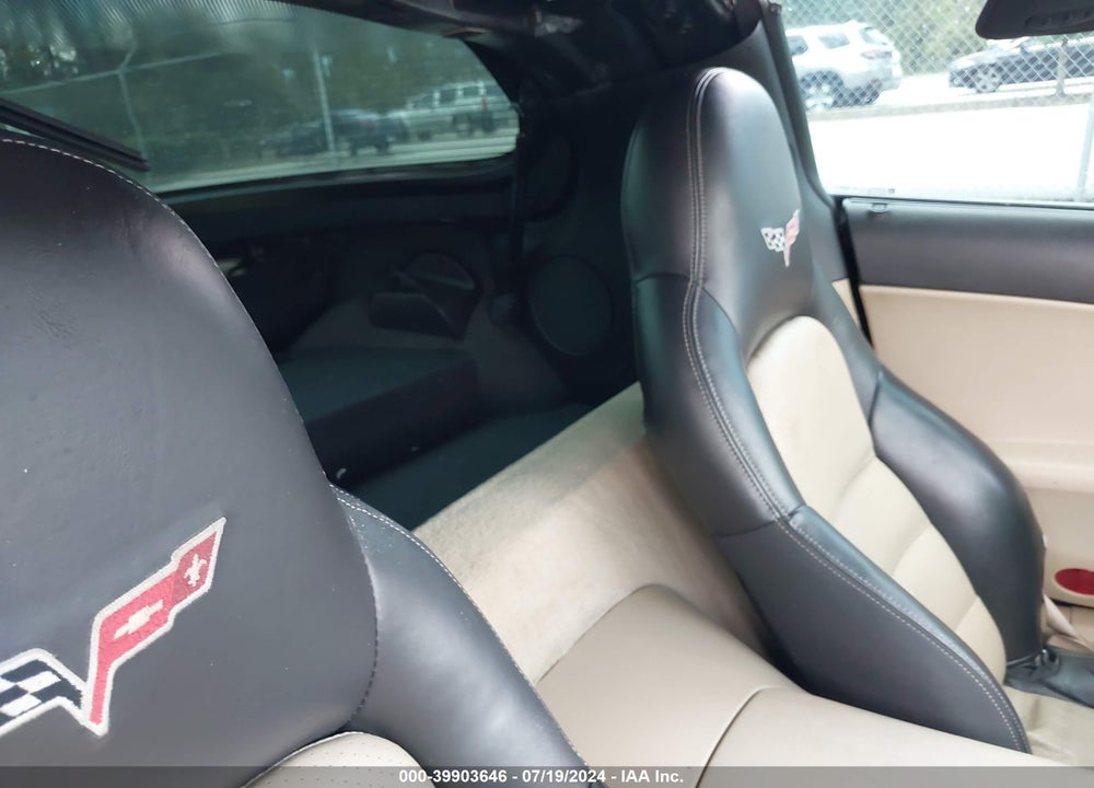 2008 CHEVROLET CORVETTE VIN: 1G1YY26WX85117384