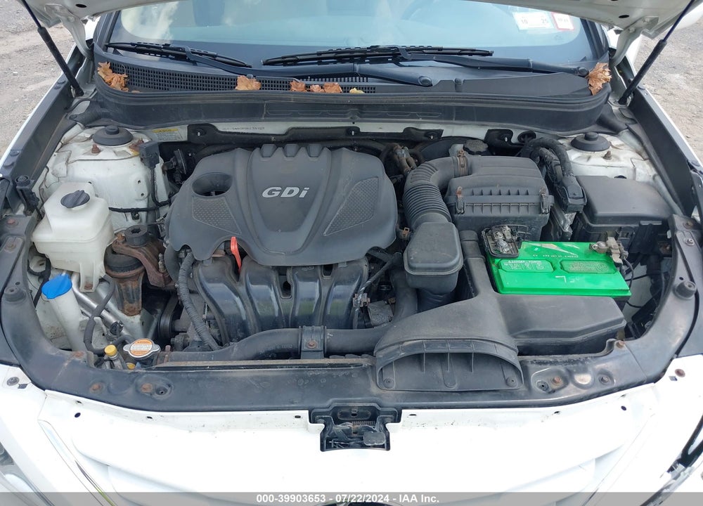 2011 HYUNDAI SONATA VIN: 5NPEB4AC8BH134163