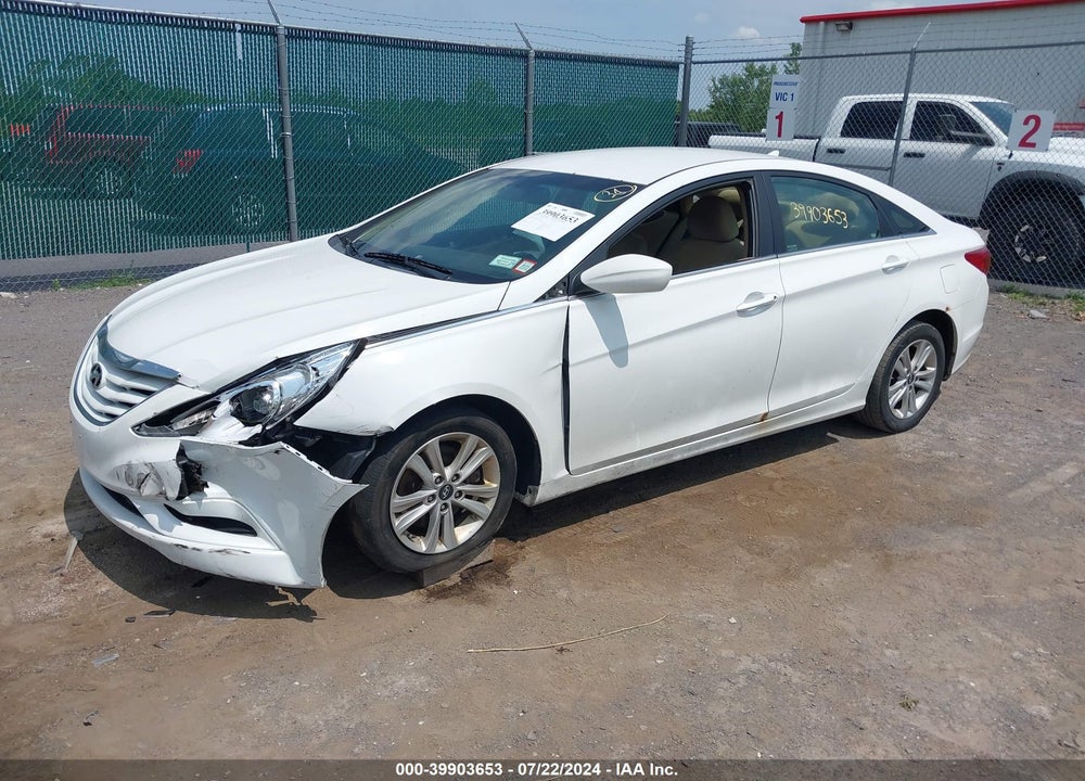 2011 HYUNDAI SONATA VIN: 5NPEB4AC8BH134163