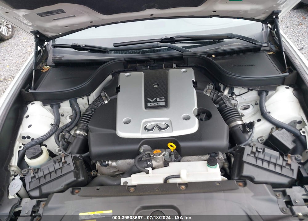 2015 INFINITI Q40 VIN: JN1CV6AR8FM520580