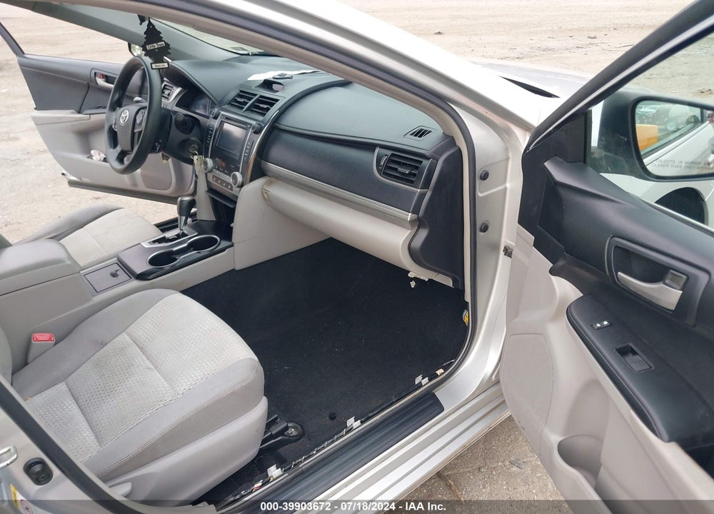 2014 TOYOTA CAMRY LE VIN: 4T4BF1FK0ER340157