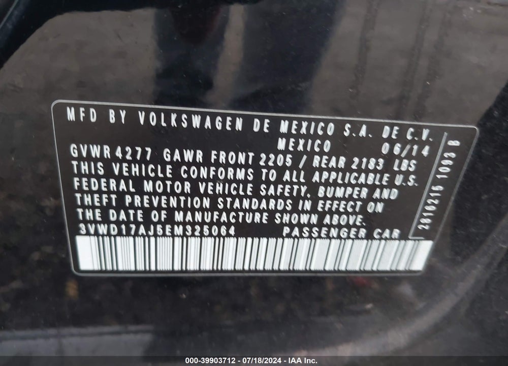 2014 VOLKSWAGEN JETTA 1.8T SE VIN: 3VWD17AJ5EM325064