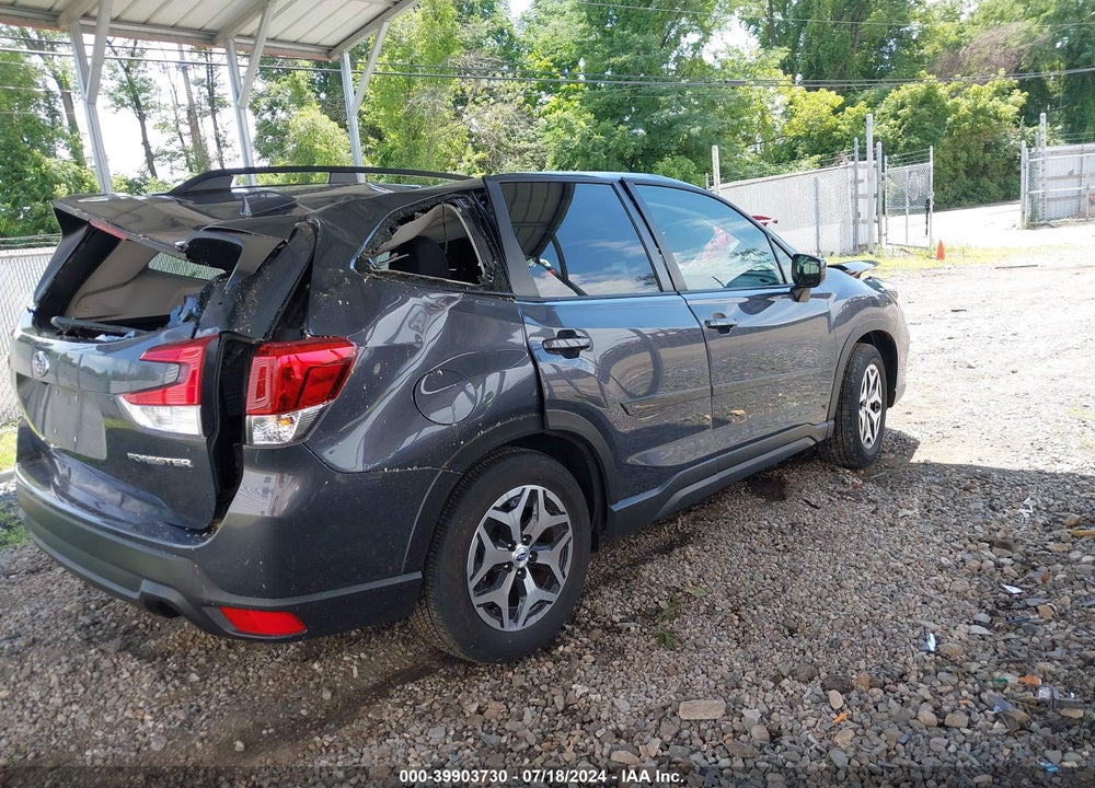 2021 SUBARU FORESTER PREMIUM VIN: JF2SKAJCXMH557900