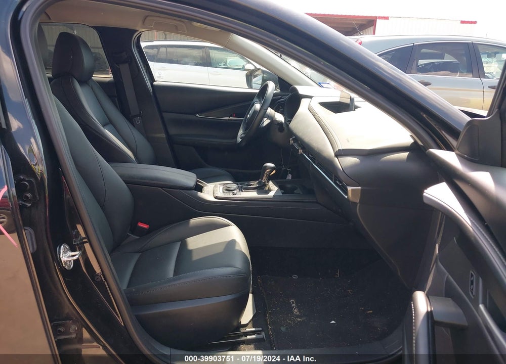 2022 MAZDA CX-30 SELECT VIN: 3MVDMBBL2NM451703