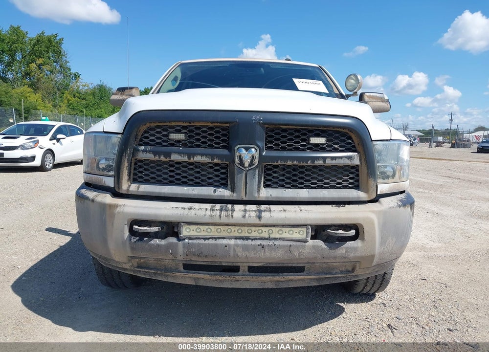 2017 RAM 3500 TRADESMAN  4X4 8' BOX VIN: 3C63R3GJ9HG697993