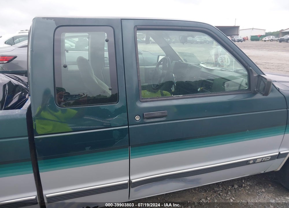 1993 CHEVROLET S TRUCK S10 VIN: 1GCCS19Z5P8144315