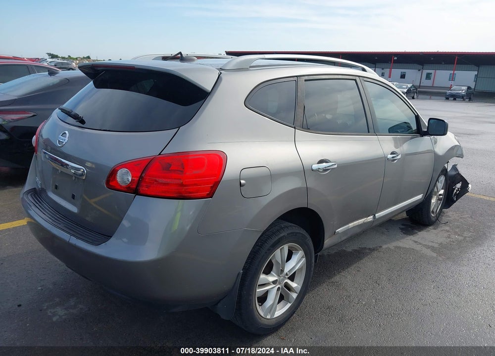 2015 NISSAN ROGUE SELECT S VIN: JN8AS5MT0FW160518