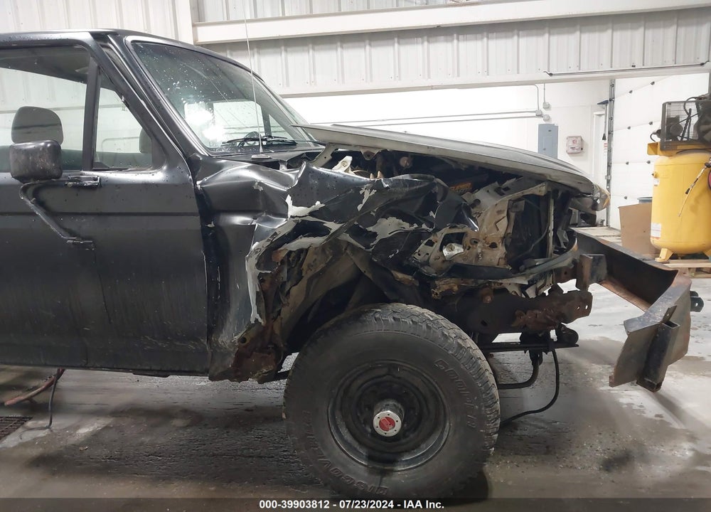 1993 FORD F250 VIN: 1FTHF26M1PNB38019