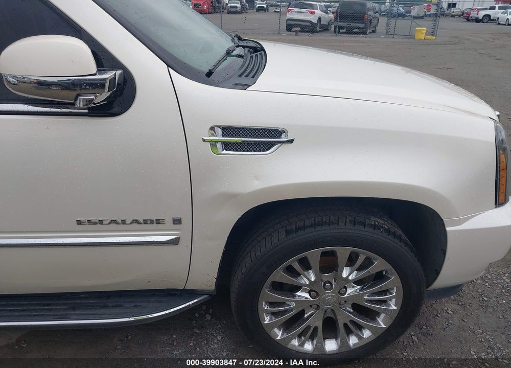2007 CADILLAC ESCALADE STANDARD VIN: 1GYEC63807R397131