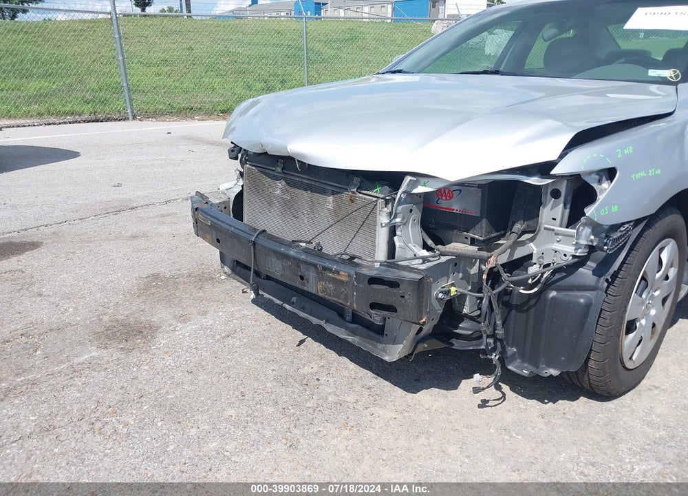 2010 TOYOTA CAMRY LE VIN: 4T1BF3EKXAU049375